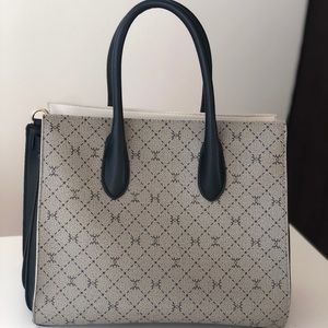 Carpisa crossbody bag